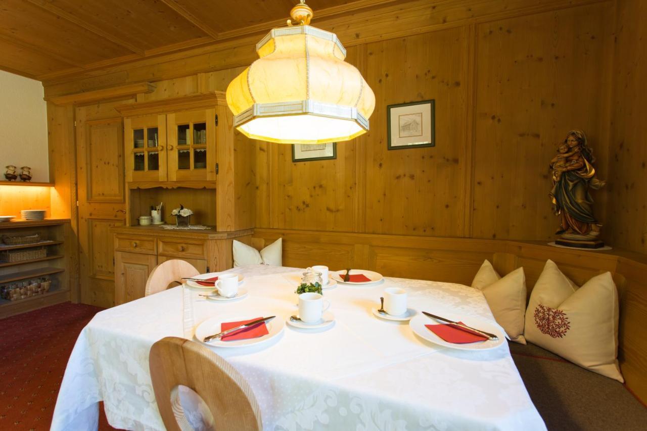 Landhaus Zauser St Anton am Arlberg Eksteriør billede