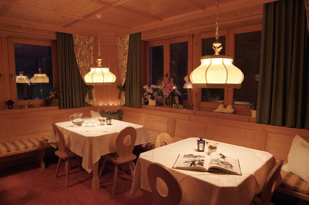 Landhaus Zauser St Anton am Arlberg Eksteriør billede