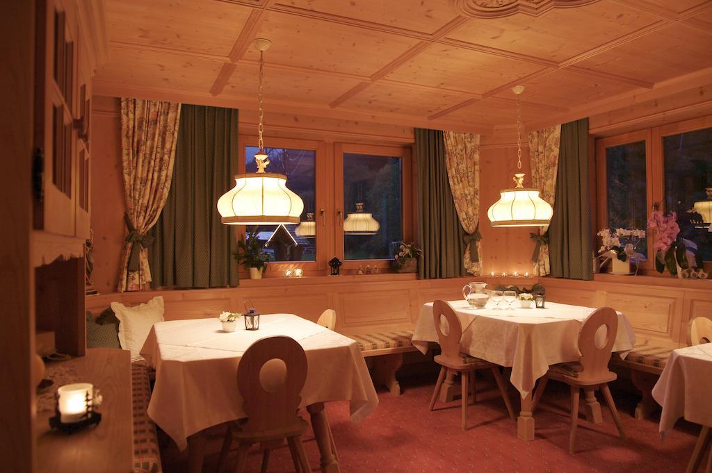 Landhaus Zauser St Anton am Arlberg Eksteriør billede