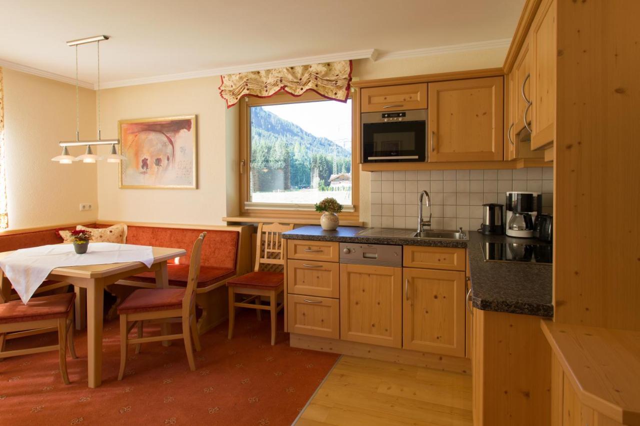 Landhaus Zauser St Anton am Arlberg Eksteriør billede